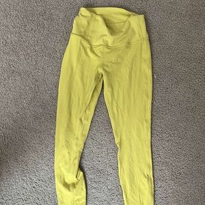 Lululemon leggings